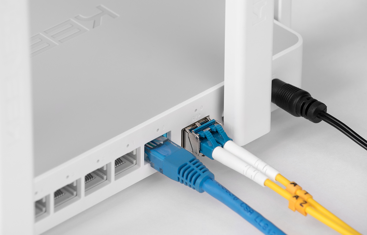 Connecting people in the UAE with clear and flexible solutions for home and mobile plans